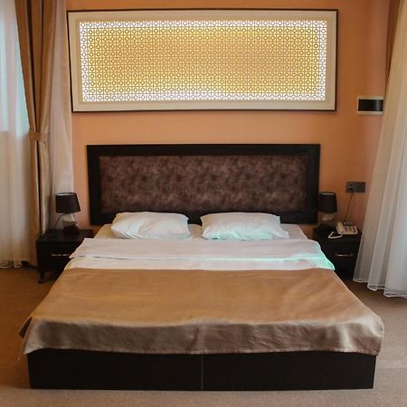 Twin Castle Boutique Hotel Baku Extérieur photo