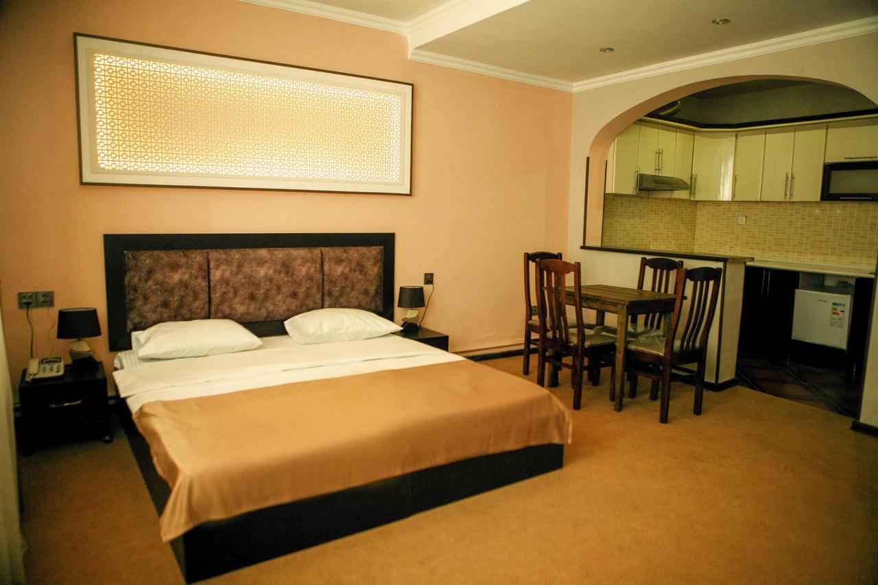 Twin Castle Boutique Hotel Baku Extérieur photo