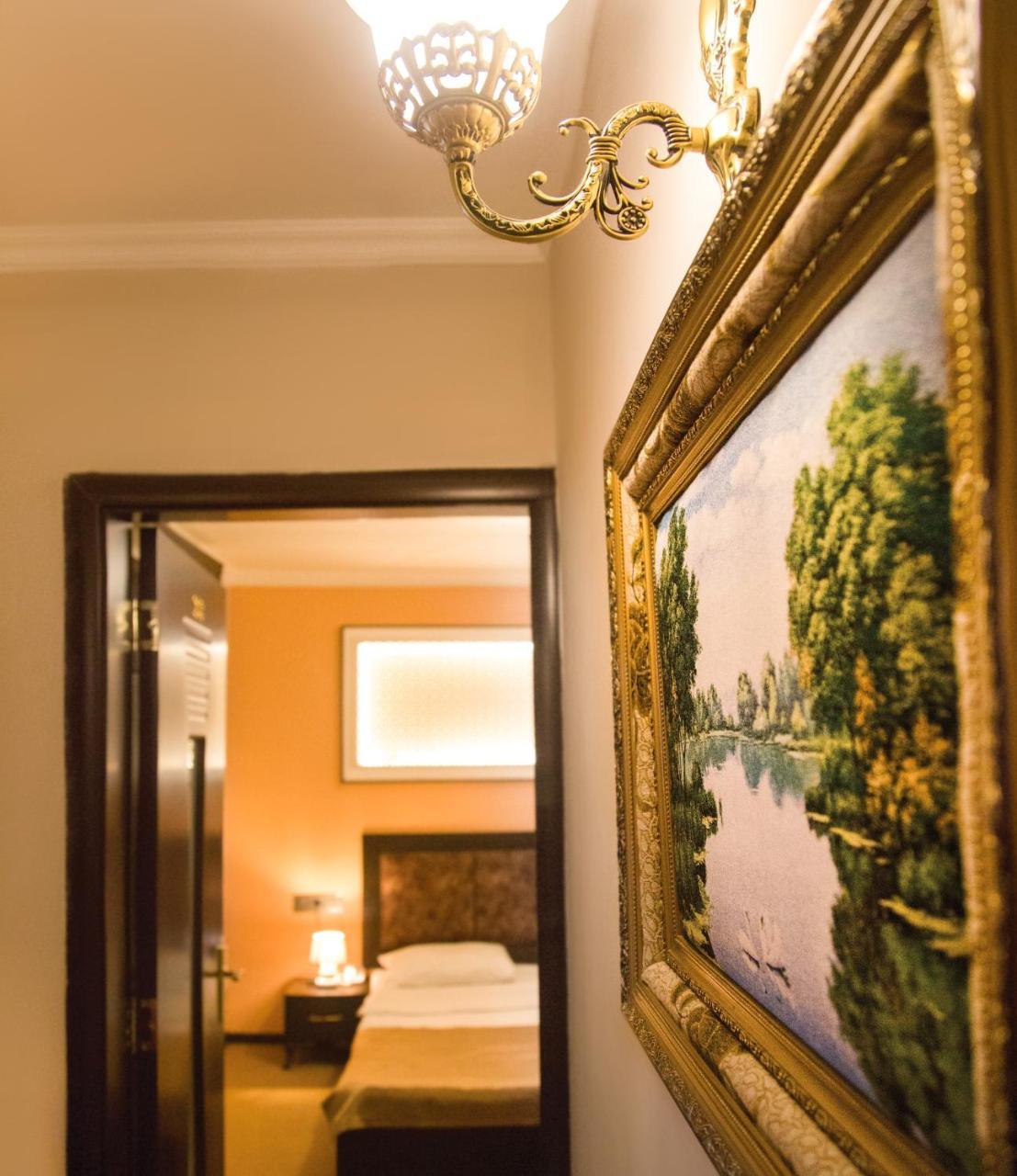 Twin Castle Boutique Hotel Baku Extérieur photo
